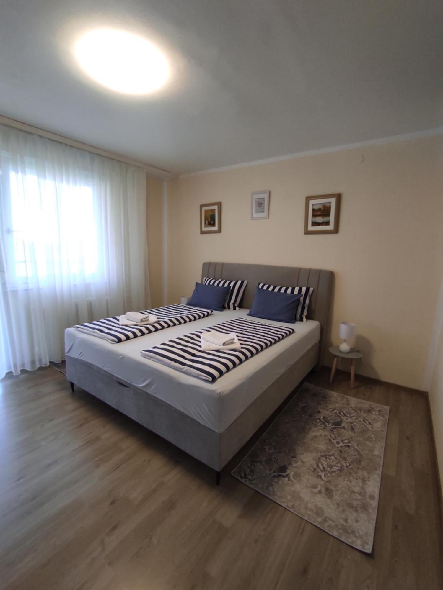 Ema Apartmani Vinkovce Kültér fotó